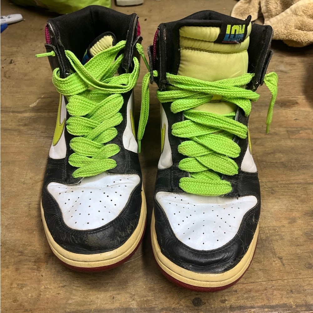 Nike Dunk High London White Volt Fireberry Shoes size 13